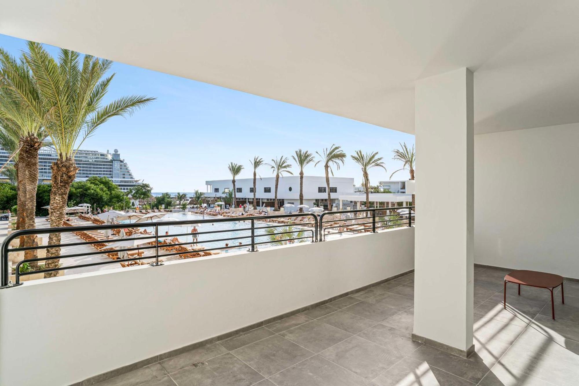 The Rif At Mangrove Beach Corendon All-Inclusive, Curio Виллемстад Экстерьер фото